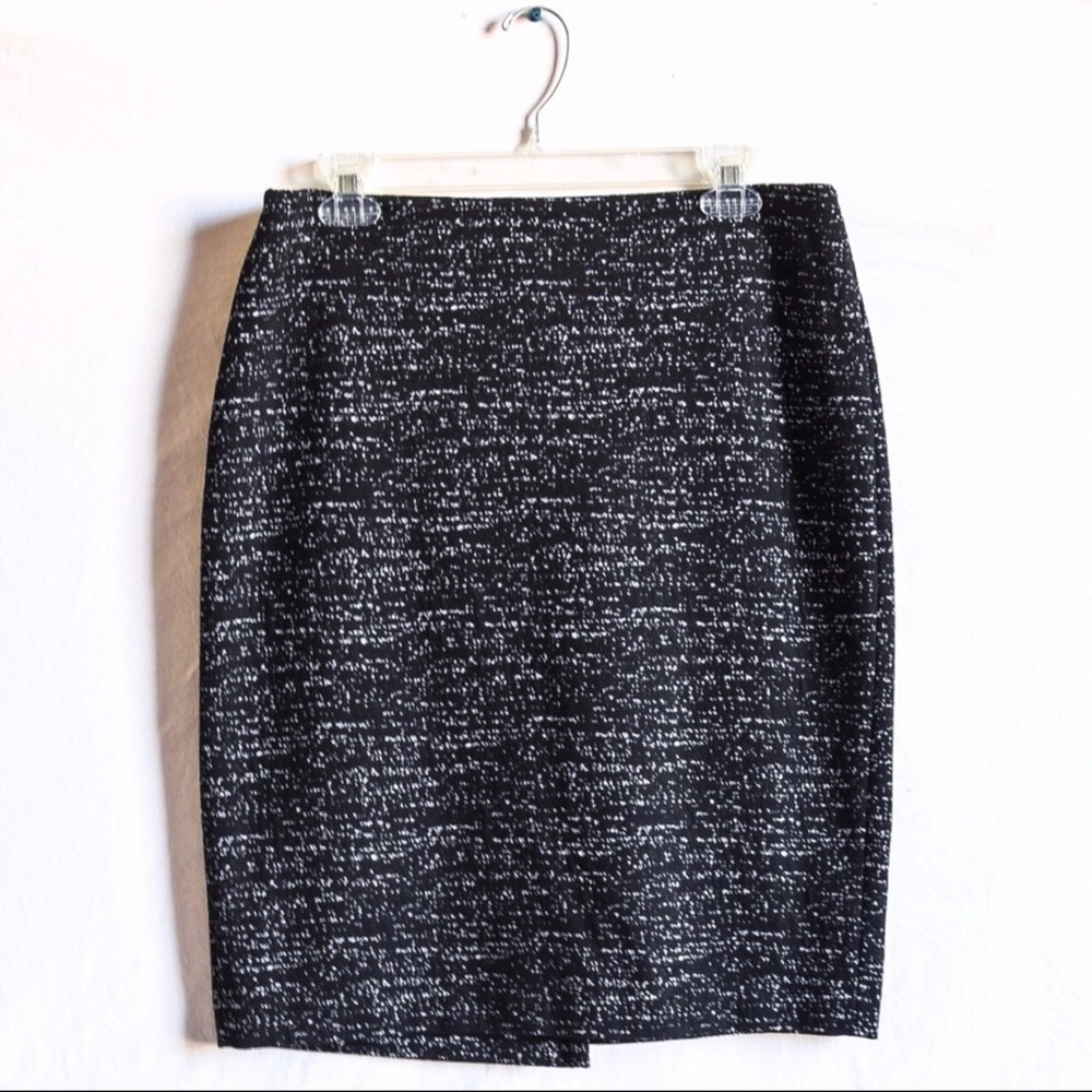 Vince Camuto Knitted Jacquard Black Pencil Skirt